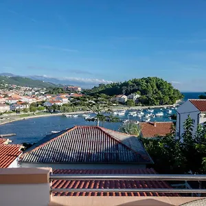  Apartment And Bolero